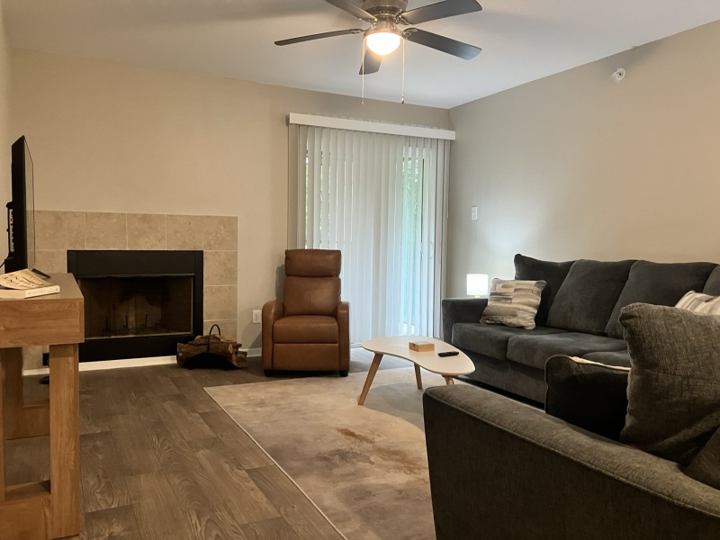 1 Courtney Place, Big Spring, Texas 79720, 2 Bedrooms Bedrooms, ,2.5 BathroomsBathrooms,Apartment,408,1 Courtney Place,2463