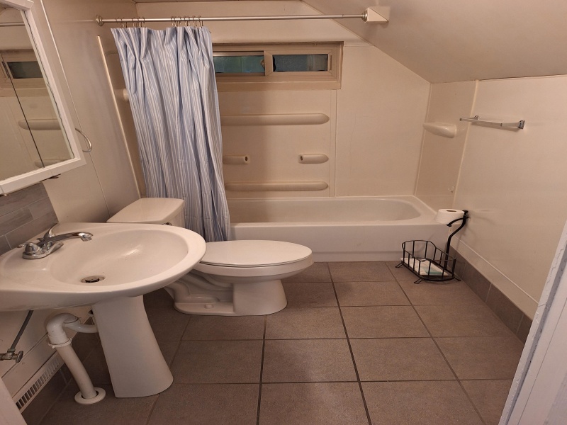1310 minnie, Port huron, Michigan 48060, 2 Bedrooms Bedrooms, ,1 BathroomBathrooms,Apartment,1310 minnie,2,2470