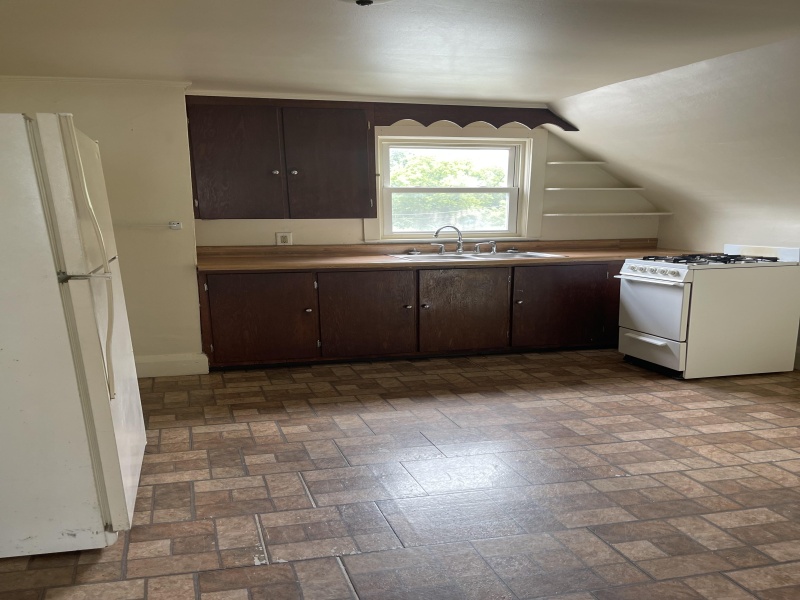 132 Taylor St. Apt. #2, Port Huron, Michigan 48060, 2 Bedrooms Bedrooms, ,1 BathroomBathrooms,Apartment,132 Taylor St. Apt. #2,2,2471