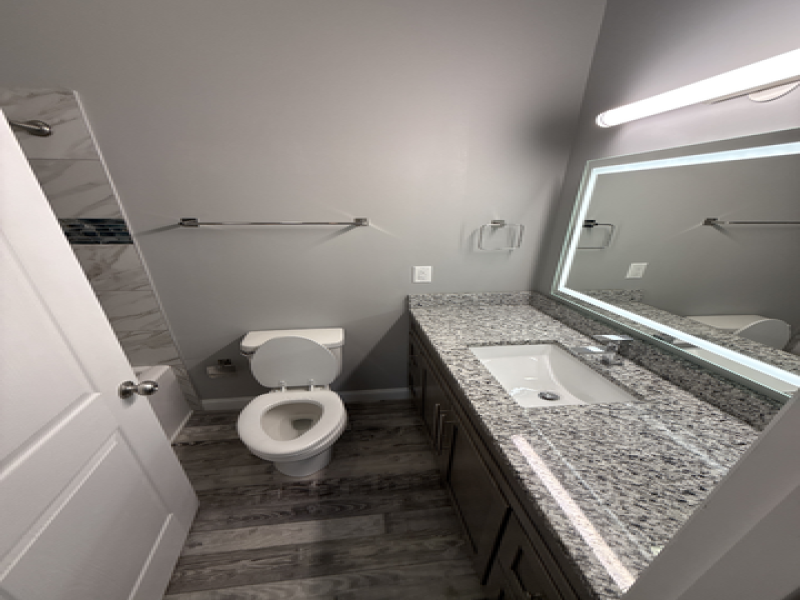 218 Huron Avenue, Port Huron, Michigan 48060, 2 Bedrooms Bedrooms, 0 ,2 BathroomsBathrooms,Apartment,303,218 Huron Avenue,0,2648