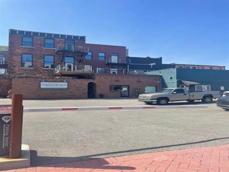 218 Huron Avenue, Port Huron, Michigan 48060, 2 Bedrooms Bedrooms, 0 ,2 BathroomsBathrooms,Apartment,303,218 Huron Avenue,0,2648