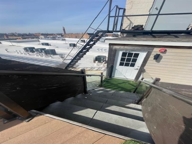 208 Huron Avenue, Port Huron, Michigan 48060, 2 Bedrooms Bedrooms, 0 ,2 BathroomsBathrooms,Apartment,202-2B,208 Huron Avenue,0,2651