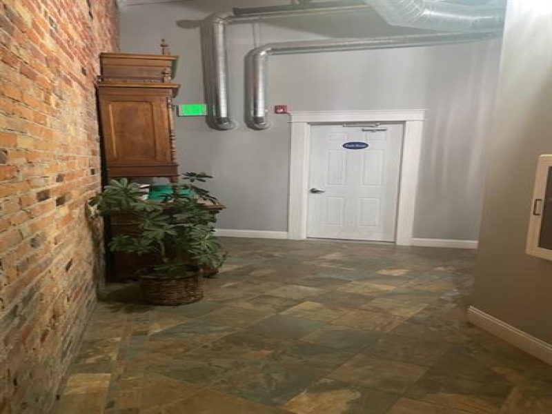 208 Huron Avenue, Port Huron, Michigan 48060, 2 Bedrooms Bedrooms, 0 ,2 BathroomsBathrooms,Apartment,202-2B,208 Huron Avenue,0,2651