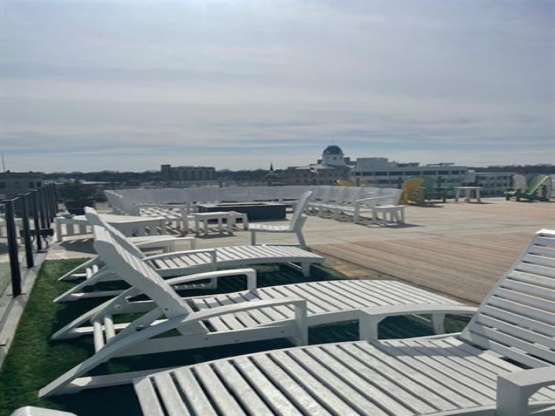 208 Huron Avenue, Port Huron, Michigan 48060, 2 Bedrooms Bedrooms, 0 ,2 BathroomsBathrooms,Apartment,202-2B,208 Huron Avenue,0,2651