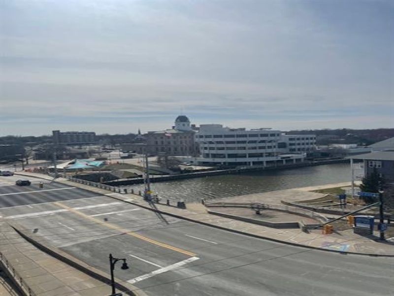 208 Huron Avenue, Port Huron, Michigan 48060, 2 Bedrooms Bedrooms, 0 ,2 BathroomsBathrooms,Apartment,202-2B,208 Huron Avenue,0,2651