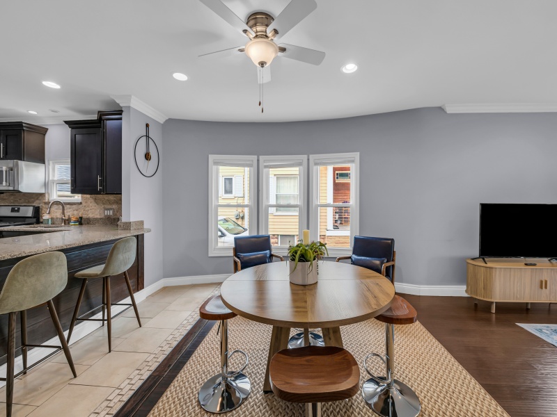 121 Washington Street, Marine City, Michigan 48039, 2 Bedrooms Bedrooms, 0 ,1 BathroomBathrooms,House,1,121 Washington Street,0,2681