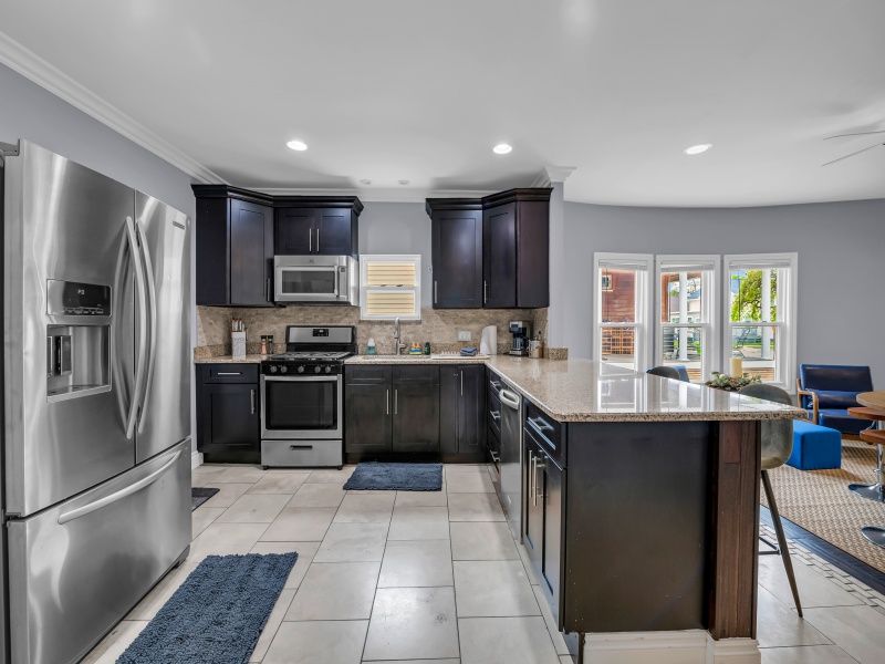 121 Washington Street, Marine City, Michigan 48039, 2 Bedrooms Bedrooms, 0 ,1 BathroomBathrooms,House,1,121 Washington Street,0,2681