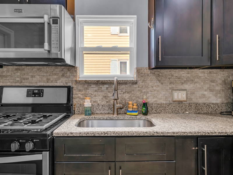 121 Washington Street, Marine City, Michigan 48039, 2 Bedrooms Bedrooms, 0 ,1 BathroomBathrooms,House,1,121 Washington Street,0,2681