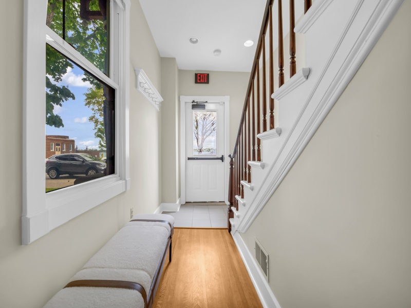 258 South Water Street, Marine City, Michigan 48039, 3 Bedrooms Bedrooms, 0 ,1 BathroomBathrooms,Apartment,2 (Upper),258 South Water Street,0,2683