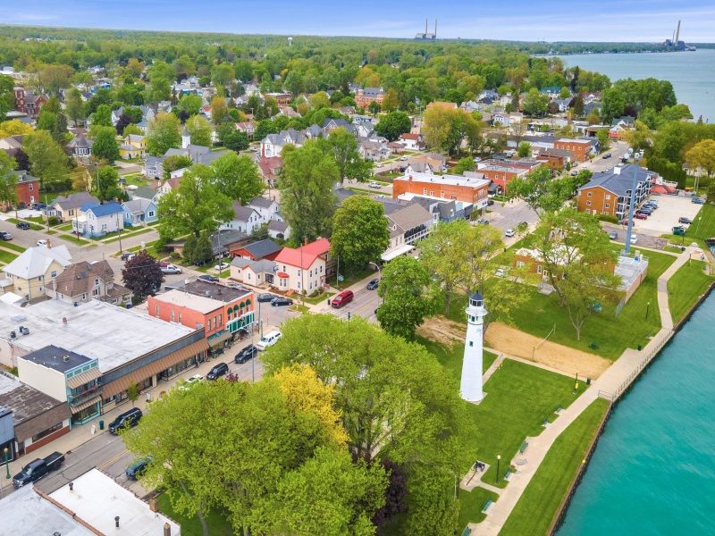 258 South Water Street, Marine City, Michigan 48039, 3 Bedrooms Bedrooms, 0 ,1 BathroomBathrooms,Apartment,2 (Upper),258 South Water Street,0,2683