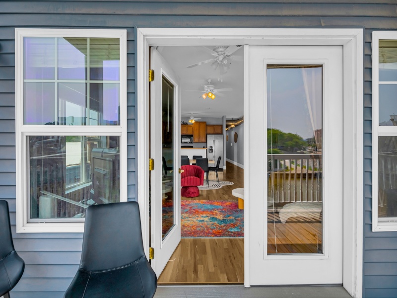 512 Quay Street, Port Huron, Michigan 48060, 0 , 0 ,1 BathroomBathrooms,Apartment,512 - 2 ,512 Quay Street,0,2685