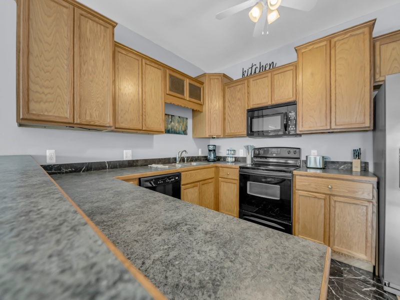 512 Quay Street, Port Huron, Michigan 48060, 0 , 0 ,1 BathroomBathrooms,Apartment,512 - 2 ,512 Quay Street,0,2685