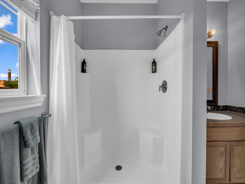 512 Quay Street, Port Huron, Michigan 48060, 0 , 0 ,1 BathroomBathrooms,Apartment,512 - 2 ,512 Quay Street,0,2685