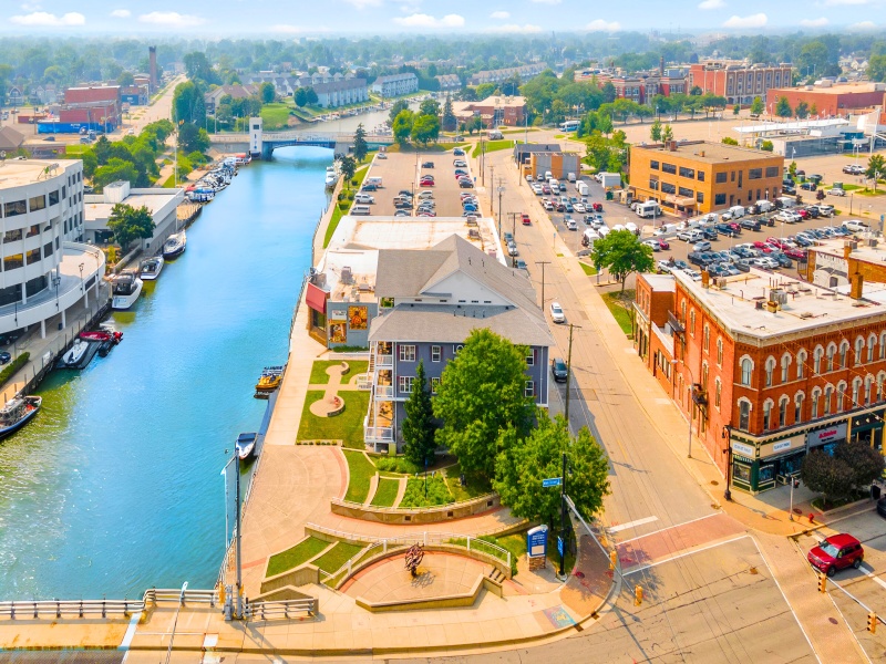 512 Quay Street, Port Huron, Michigan 48060, 0 , 0 ,1 BathroomBathrooms,Apartment,512 - 2 ,512 Quay Street,0,2685