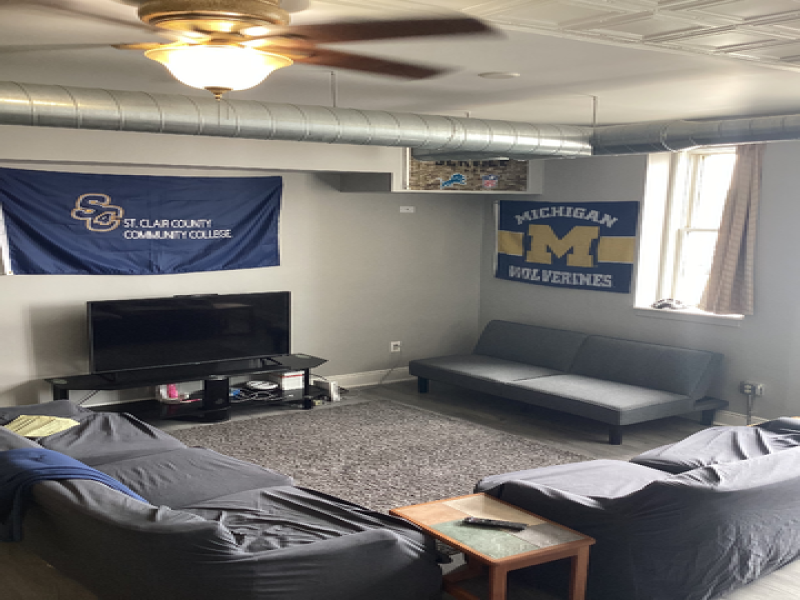 310 Superior Mall, Port Huron, Michigan 48060, 1 Bedroom Bedrooms, 0 ,1 BathroomBathrooms,Apartment,B1,310 Superior Mall,0,2697