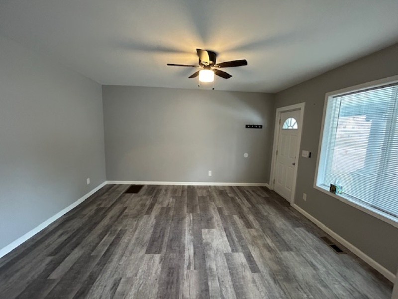 1403 11th St, Port Huron, Michigan 48060, 2 Bedrooms Bedrooms, 0 ,1 BathroomBathrooms,Duplex,1403 11th St,0,2718