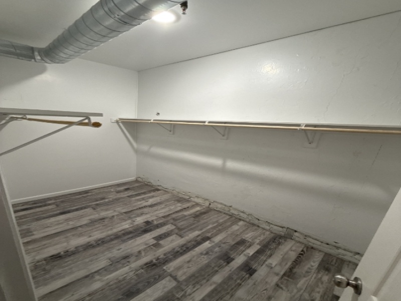 218 Huron Avenue, Port Huron, Michigan 48060, 2 Bedrooms Bedrooms, 0 ,2 BathroomsBathrooms,Apartment,204,218 Huron Avenue,0,2741