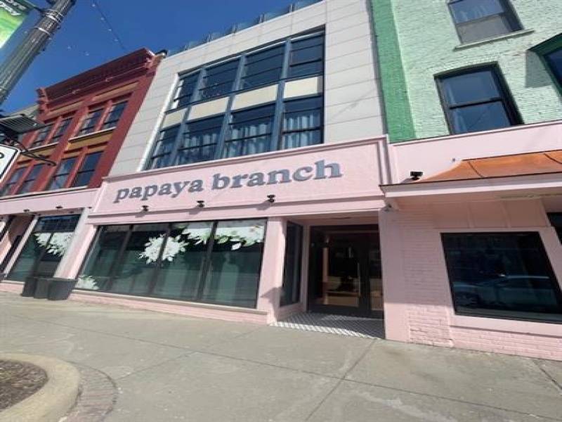 218 Huron Avenue, Port Huron, Michigan 48060, 2 Bedrooms Bedrooms, 0 ,2 BathroomsBathrooms,Apartment,204,218 Huron Avenue,0,2741