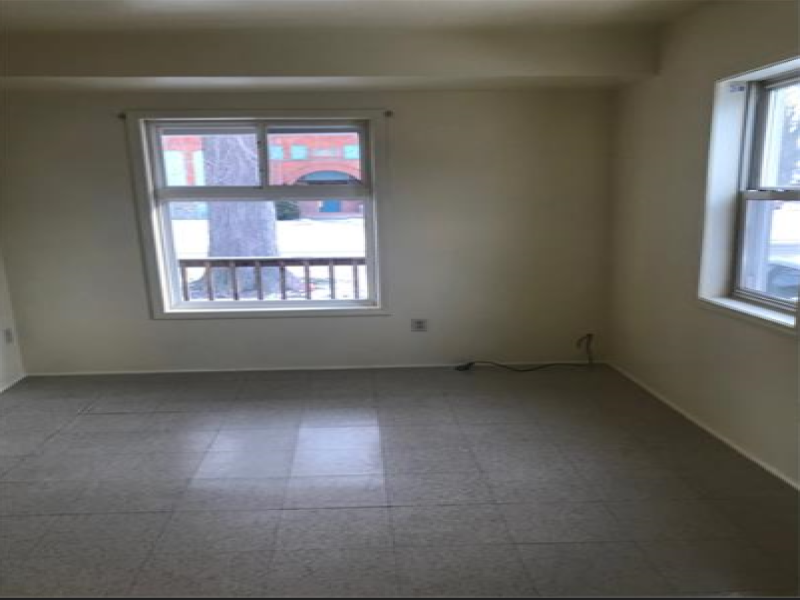 909 Stone Street, Port Huron, Michigan 48060, 3 Bedrooms Bedrooms, 0 ,1 BathroomBathrooms,Apartment,1,909 Stone Street,0,2748