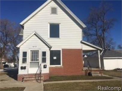 1613 Lapeer Ave., Port Huron, Michigan 48060, 2 Bedrooms Bedrooms, 0 ,1 BathroomBathrooms,Apartment,2,1613 Lapeer Ave.,0,2775