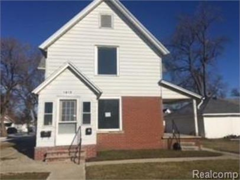 1613 Lapeer Ave., Port Huron, Michigan 48060, 2 Bedrooms Bedrooms, 0 ,1 BathroomBathrooms,Apartment,2,1613 Lapeer Ave.,0,2775