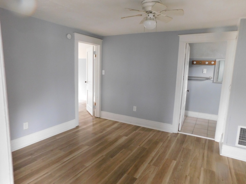 1418 12th St, Port Huron, Michigan 48060, 1 Bedroom Bedrooms, 0 ,1 BathroomBathrooms,Duplex,1418 12th St,2,2781