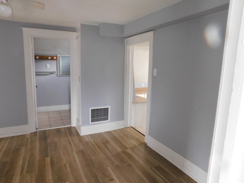 1418 12th St, Port Huron, Michigan 48060, 1 Bedroom Bedrooms, 0 ,1 BathroomBathrooms,Duplex,1418 12th St,2,2781