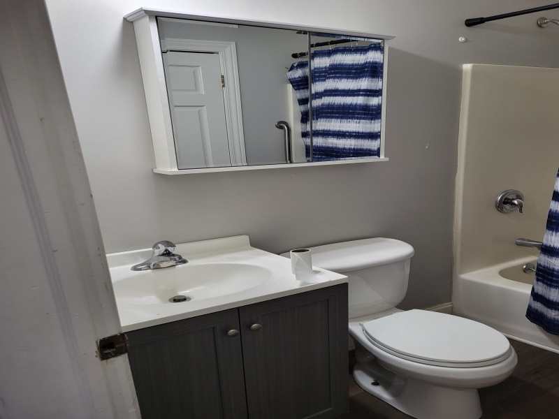 2114, Port Huron, Michigan 48060, 1 Bedroom Bedrooms, 0 ,1 BathroomBathrooms,Apartment,2114,0,2789