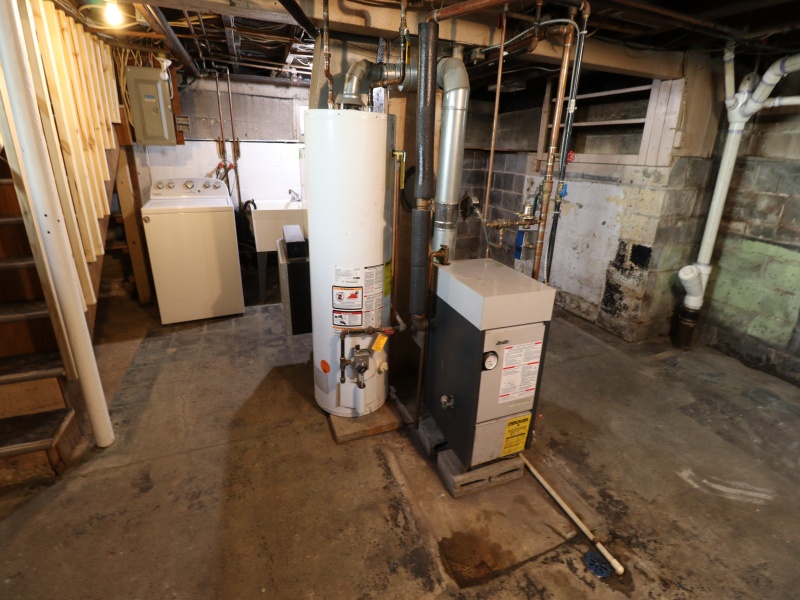 Port Huron, Michigan 48060, 3 Bedrooms Bedrooms, 0 ,1 BathroomBathrooms,House,0,2790