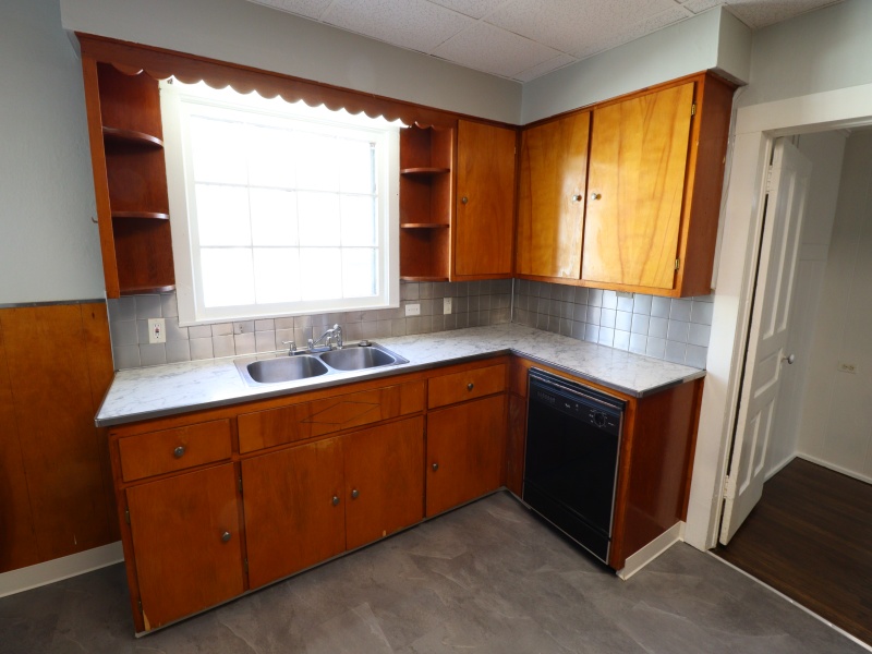 Port Huron, Michigan 48060, 3 Bedrooms Bedrooms, 0 ,1 BathroomBathrooms,House,0,2790