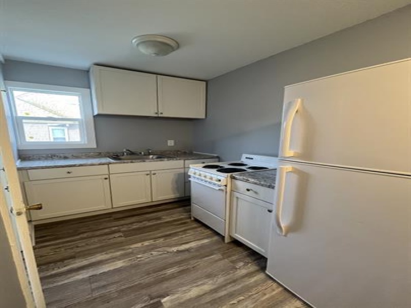 2121 7th Street, Port Huron, Michigan 48060, 1 Bedroom Bedrooms, 0 ,1 BathroomBathrooms,Apartment,3,2121 7th Street,0,2802