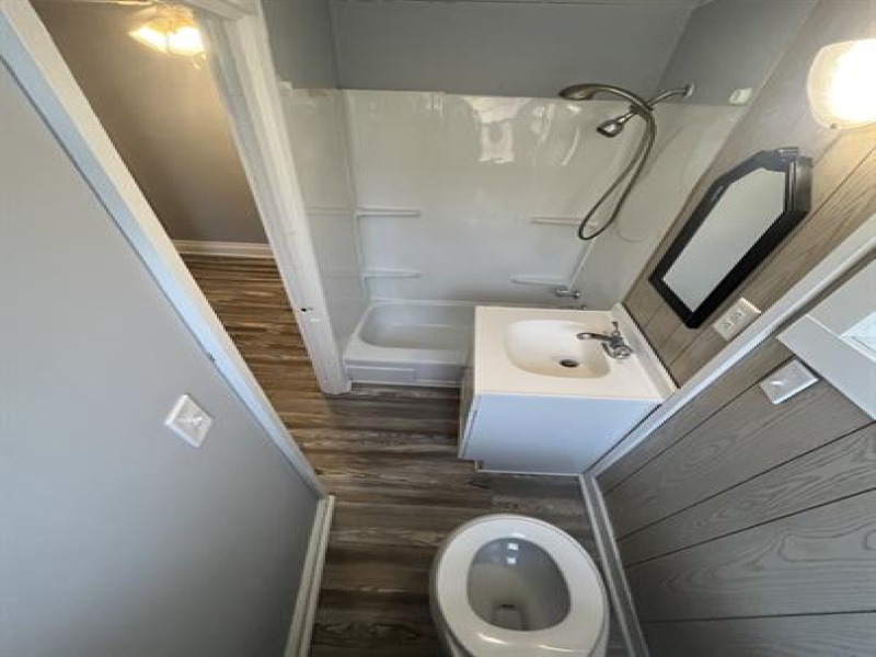 2121 7th Street, Port Huron, Michigan 48060, 1 Bedroom Bedrooms, 0 ,1 BathroomBathrooms,Apartment,3,2121 7th Street,0,2802