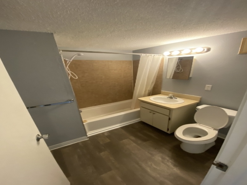 230 S Main #5M, Marine City, Michigan 48039, 1 Bedroom Bedrooms, 0 ,1 BathroomBathrooms,Apartment,M5,230 S Main #5M,0,2806