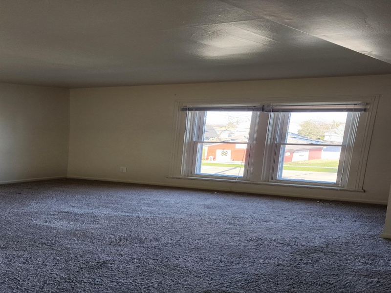 213 12th Street, Port Huron, Michigan 48060, 2 Bedroom Bedrooms, 0 ,1 BathroomBathrooms,Apartment,213 12th Street,2,2826