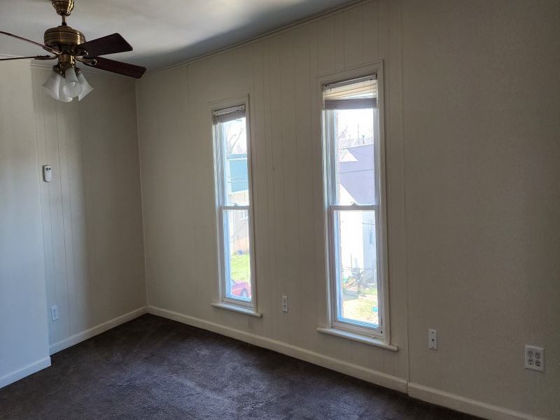 213 12th Street, Port Huron, Michigan 48060, 2 Bedroom Bedrooms, 0 ,1 BathroomBathrooms,Apartment,213 12th Street,2,2826