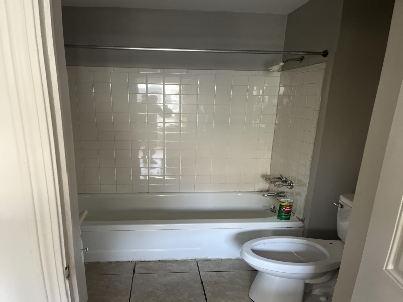1726 military, Port huron, Michigan 48060, 1 Bedroom Bedrooms, 0 ,1 BathroomBathrooms,Apartment,Berkshire ,1726 military ,2,2831