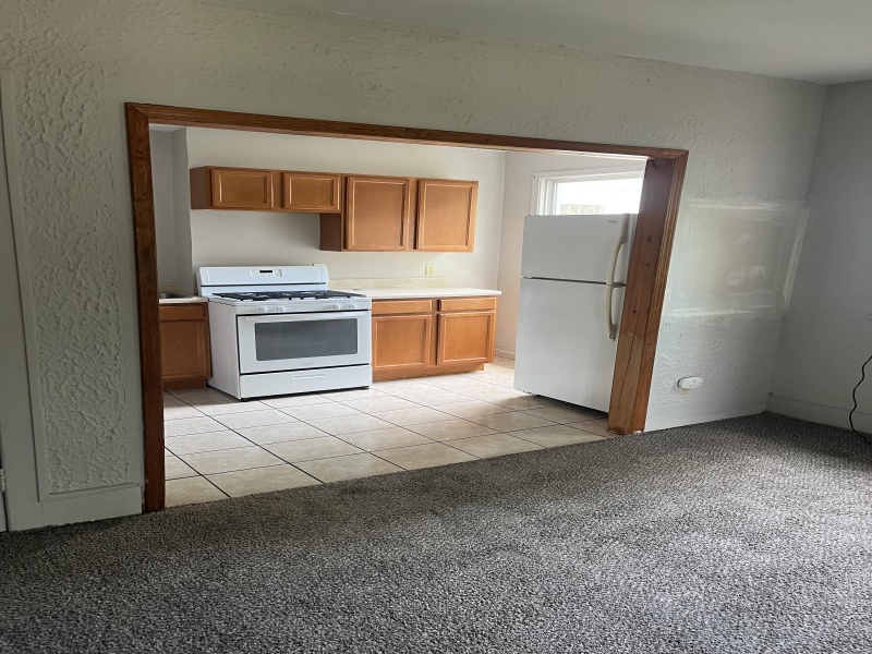 1726 military, Port huron, Michigan 48060, 1 Bedroom Bedrooms, 0 ,1 BathroomBathrooms,Apartment,Berkshire ,1726 military ,2,2831