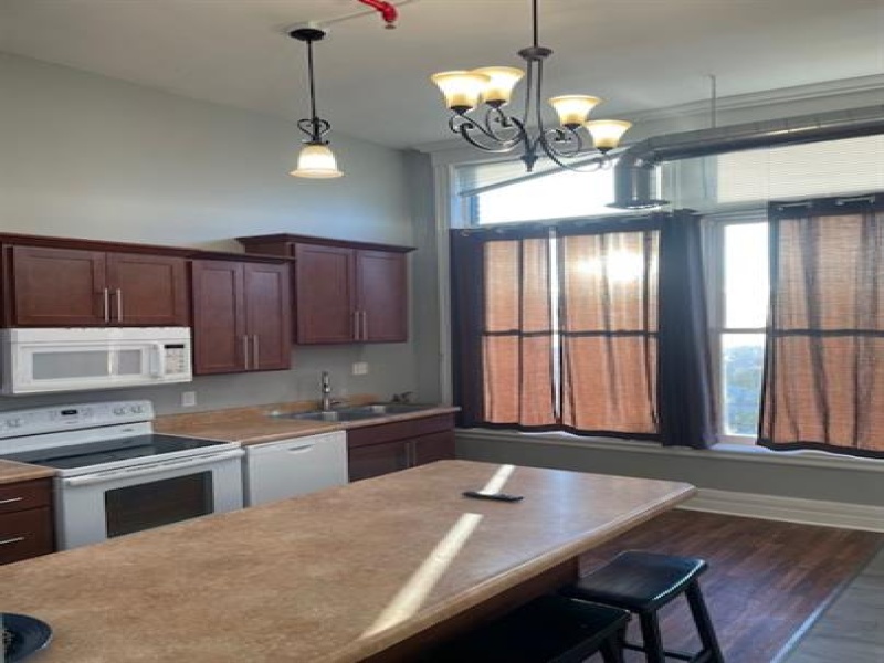315 Huron Avenue, Port Huron, Michigan 48060, 1 Bedroom Bedrooms, 0 ,1 BathroomBathrooms,Apartment,B1,315 Huron Avenue ,0,2854