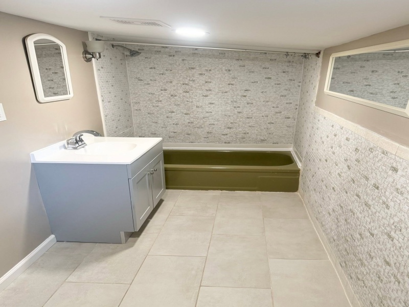Vanity and tub