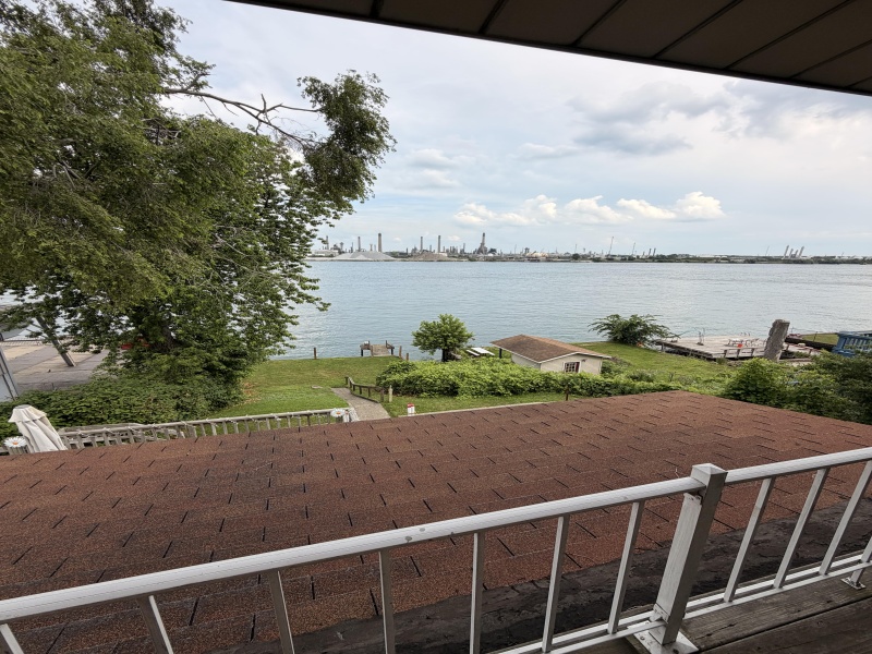2404 Military St., Port Huron, Michigan 48060, 1 Bedroom Bedrooms, 0 ,1 BathroomBathrooms,Apartment,2404 Military St.,2,2885