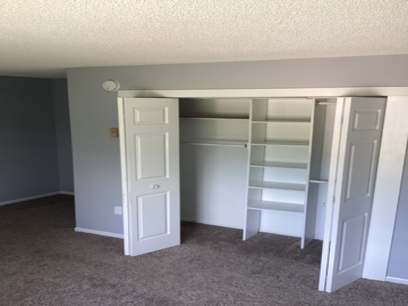 5586 Lapeer Road, Kimball, Michigan 48074, 1 Bedroom Bedrooms, 0 ,1 BathroomBathrooms,Apartment,C-7,5586 Lapeer Road,0,2890