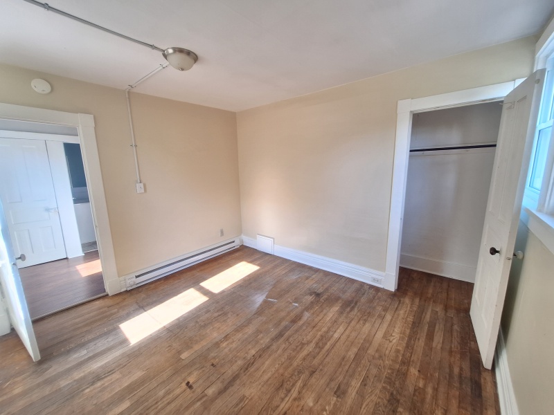 1129 Howard, Port Huron, Michigan, 1 Bedroom Bedrooms, 0 ,1 BathroomBathrooms,Apartment,1129 Howard,0,2891