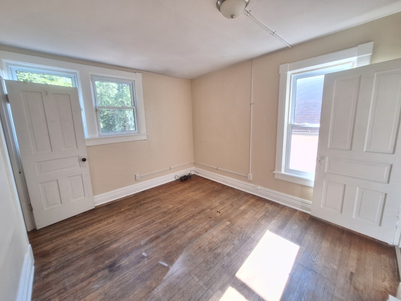 1129 Howard, Port Huron, Michigan, 1 Bedroom Bedrooms, 0 ,1 BathroomBathrooms,Apartment,1129 Howard,0,2891