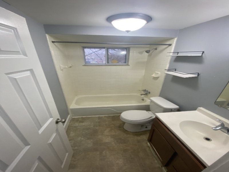 38436 Meadowdale St, Clinton Twp., Michigan 48038, 2 Bedrooms Bedrooms, 0 ,1 BathroomBathrooms,Apartment,38436,38436 Meadowdale St,0,2894