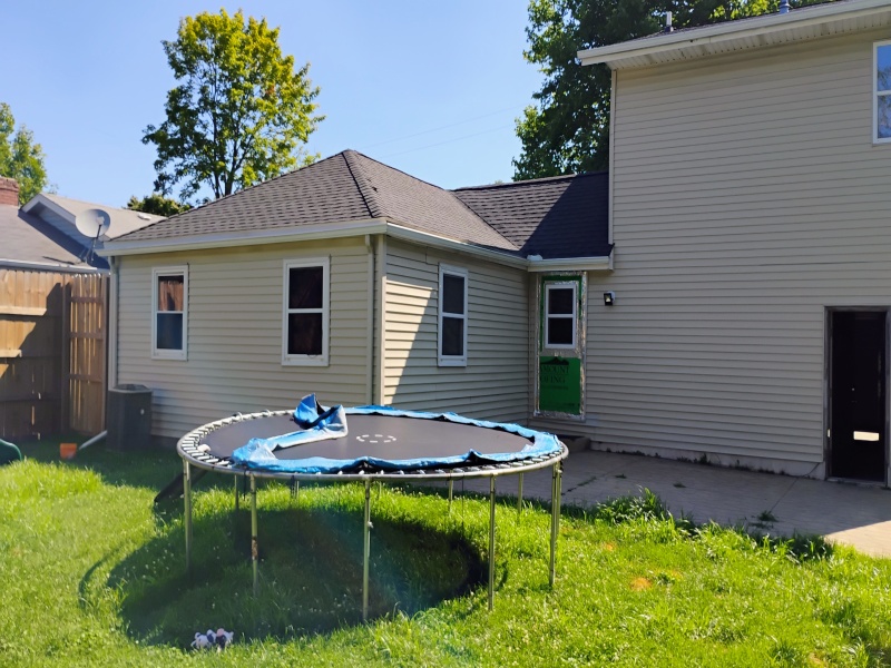 108 Carolina, Marysville, Michigan 48040, 3 Bedrooms Bedrooms, 0 ,2 BathroomsBathrooms,House,108 Carolina ,0,2927