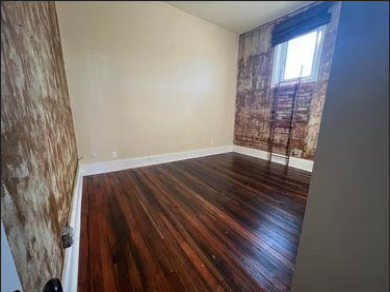 215-A Huron Avenue, Port Huron, Michigan 48060, 1 Bedroom Bedrooms, 0 ,1 BathroomBathrooms,Apartment,McKeough Building,215-A Huron Avenue,0,3068