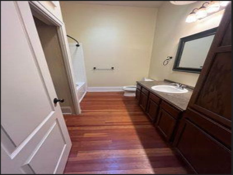 215-A Huron Avenue, Port Huron, Michigan 48060, 1 Bedroom Bedrooms, 0 ,1 BathroomBathrooms,Apartment,McKeough Building,215-A Huron Avenue,0,3068