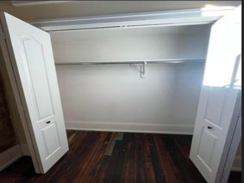215-A Huron Avenue, Port Huron, Michigan 48060, 1 Bedroom Bedrooms, 0 ,1 BathroomBathrooms,Apartment,McKeough Building,215-A Huron Avenue,0,3068