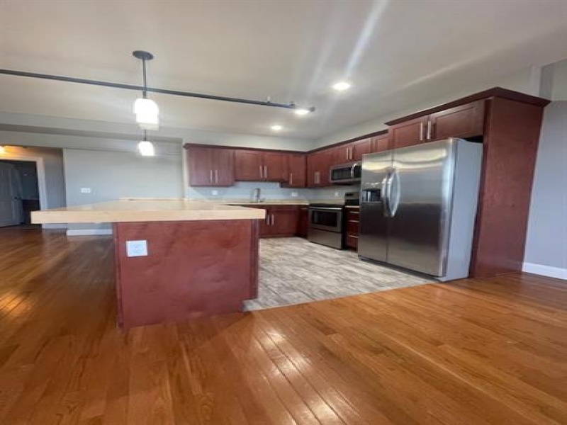 208 Huron Avenue - 301-3A, Port Huron, Michigan 48060, 2 Bedrooms Bedrooms, 0 ,2 BathroomsBathrooms,Apartment,Ballentine Lofts,208 Huron Avenue - 301-3A,0,3110