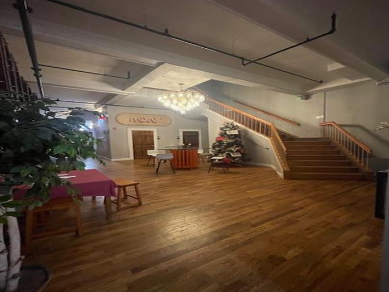 208 Huron Avenue - 301-3A, Port Huron, Michigan 48060, 2 Bedrooms Bedrooms, 0 ,2 BathroomsBathrooms,Apartment,Ballentine Lofts,208 Huron Avenue - 301-3A,0,3110